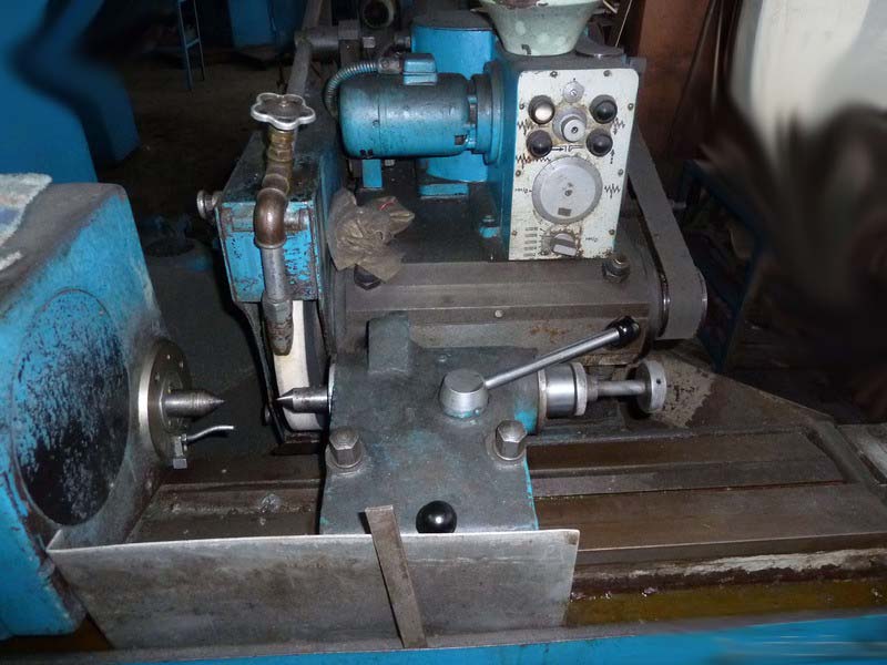 Фото круглошліфувального верстата 3Е153 Фото круглошліфувального верстата 3Е153